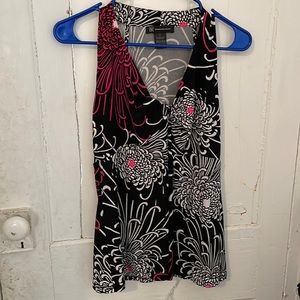 INC International Concepts size L black floral sleeveless top